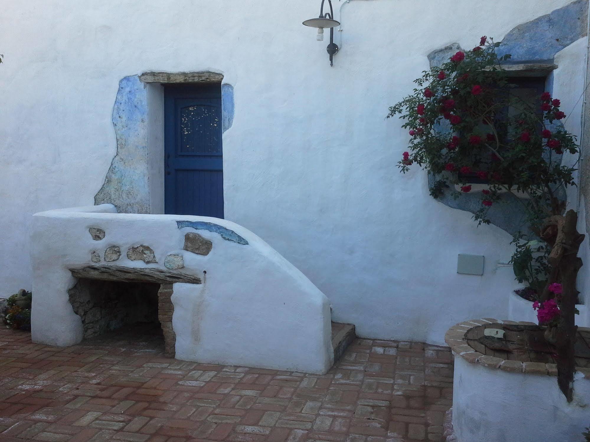 B&B Corte San Lussorio 奥列纳 外观 照片