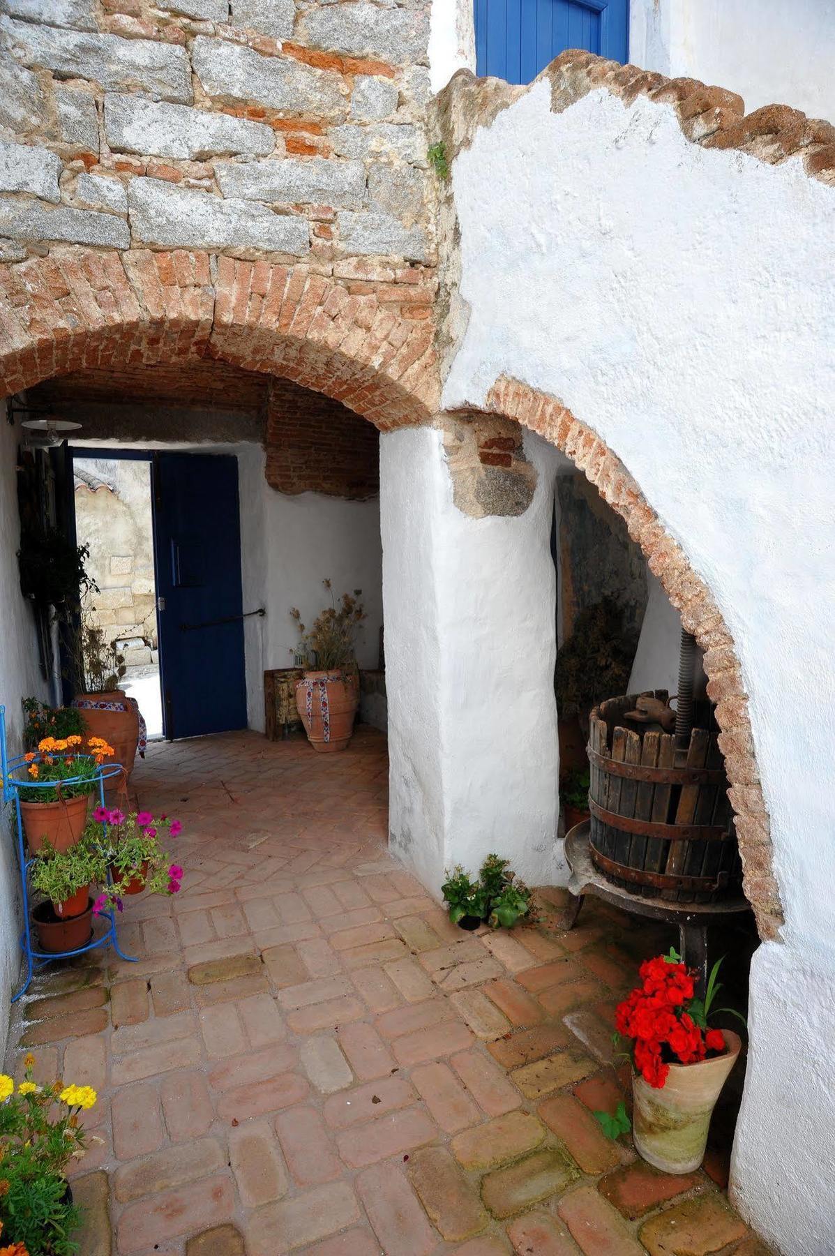 B&B Corte San Lussorio 奥列纳 外观 照片