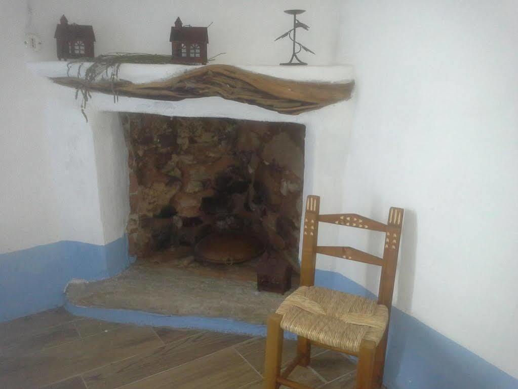 B&B Corte San Lussorio 奥列纳 外观 照片