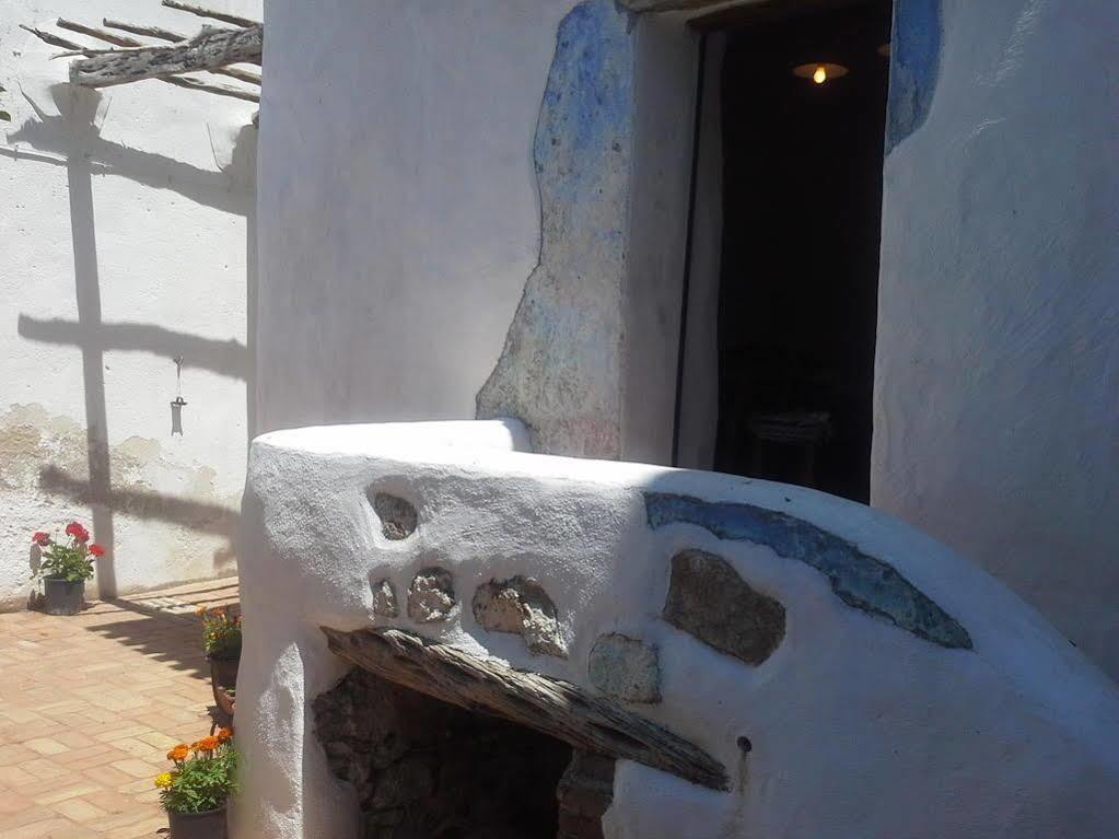 B&B Corte San Lussorio 奥列纳 外观 照片